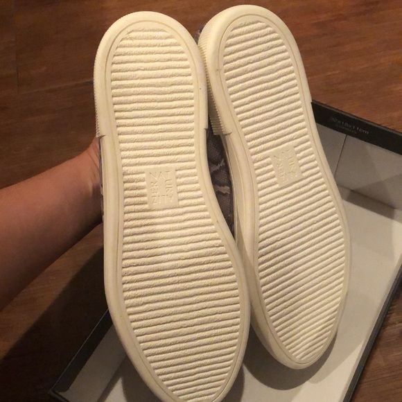 Naturalizer - Picture 5 of 6